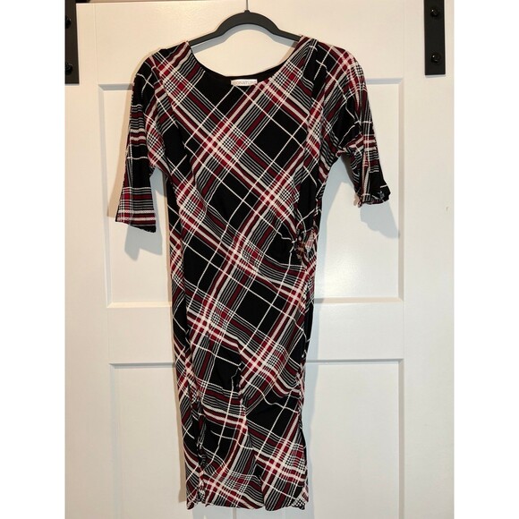 Signature Dresses & Skirts - Black/Red/White Signature Dress | Size S